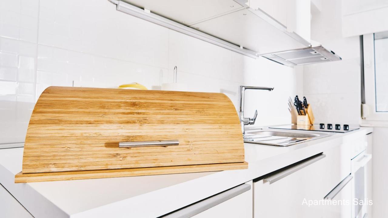 Salis Apartments Vrsi Ngoại thất bức ảnh