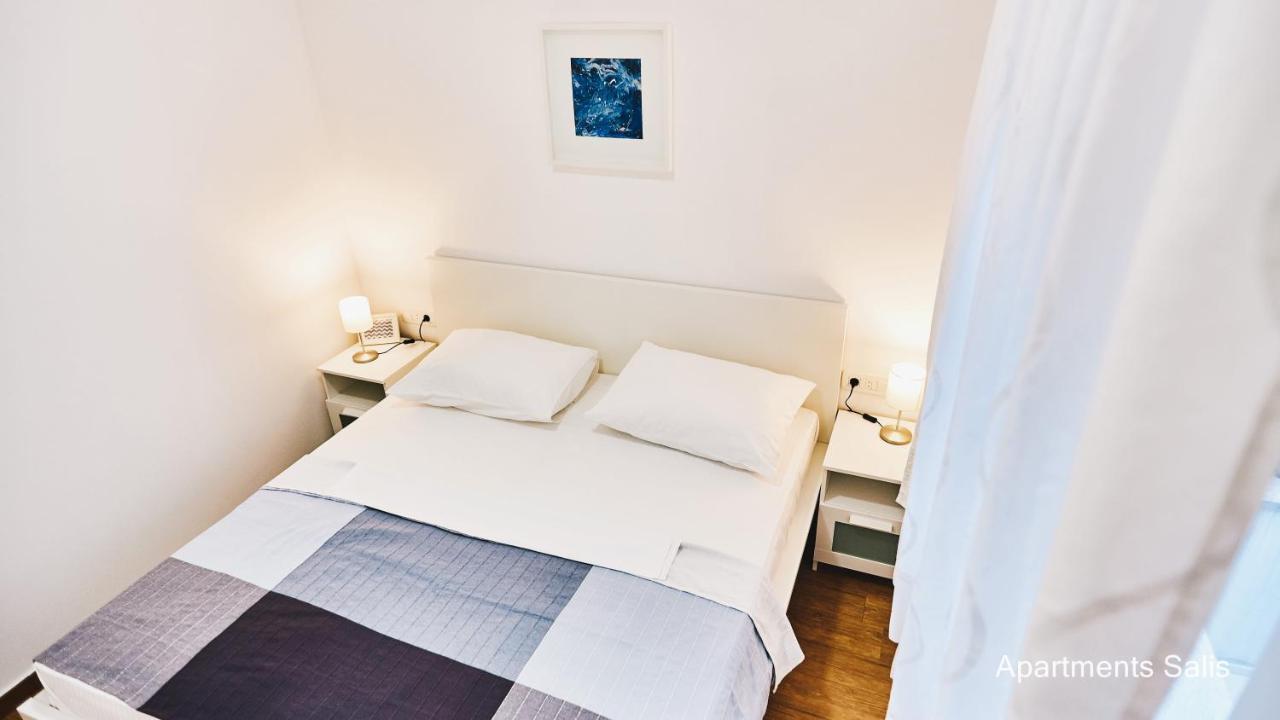 Salis Apartments Vrsi Ngoại thất bức ảnh